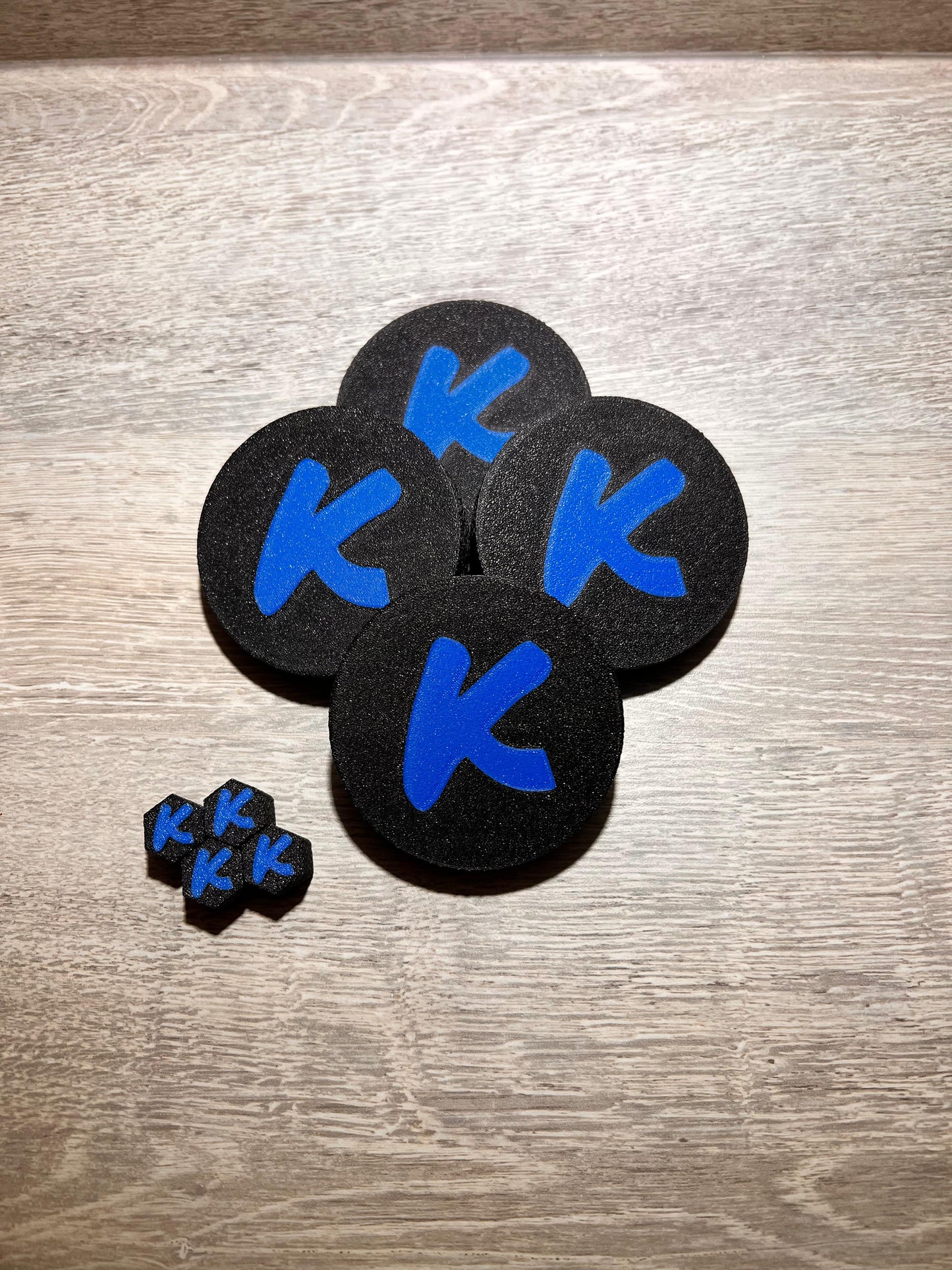 KOVA 3D-Printed Hub Caps & Dust Caps – Land Rover Discovery (70.2mm Fitment)