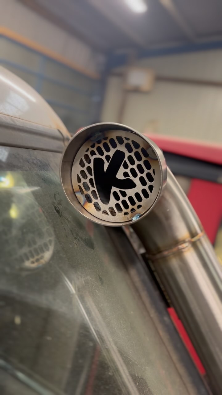 3.5" Discovery 2 snorkel pipe only
