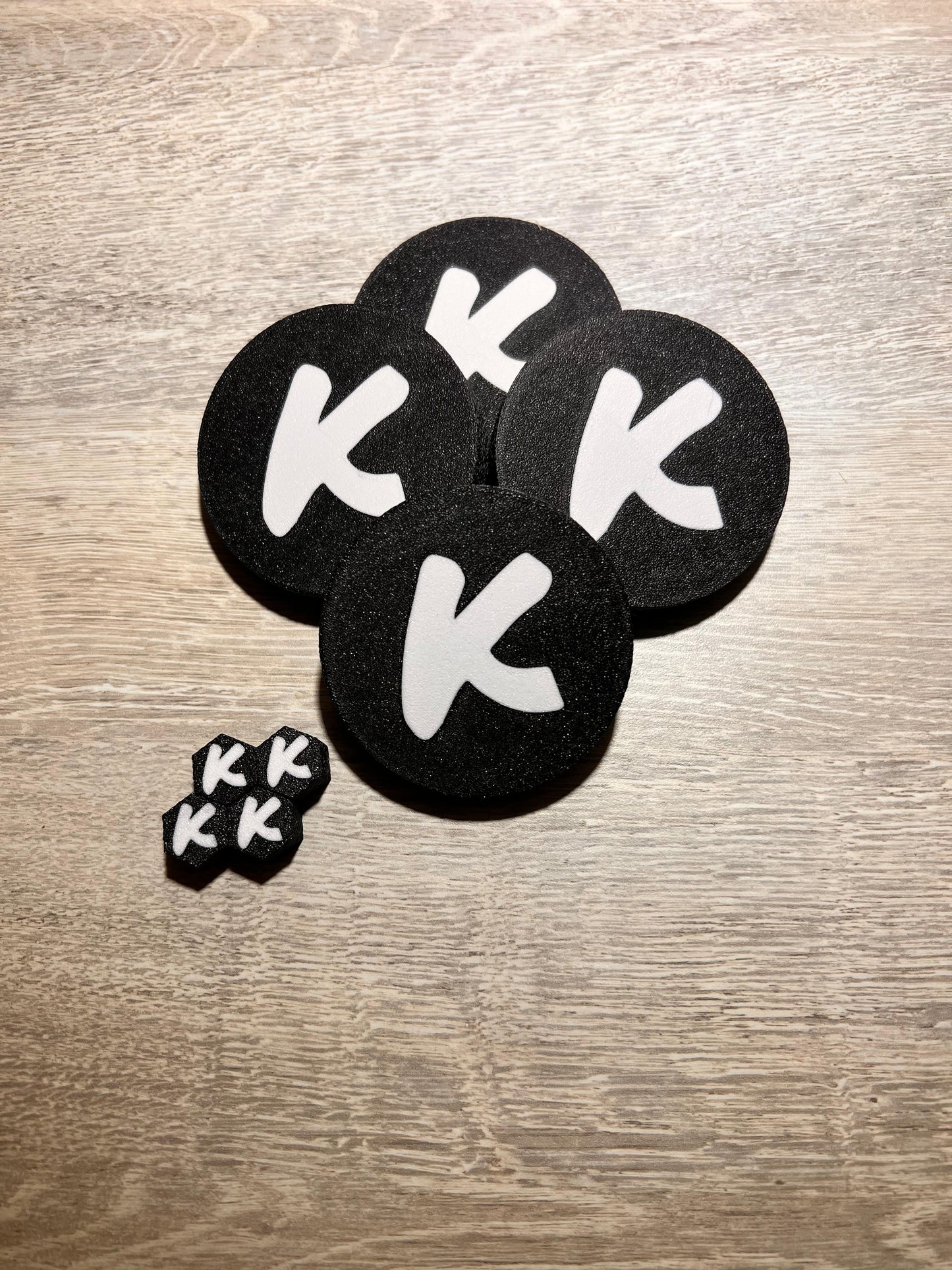 KOVA 3D-Printed Hub Caps & Dust Caps – Land Rover Discovery (70.2mm Fitment)